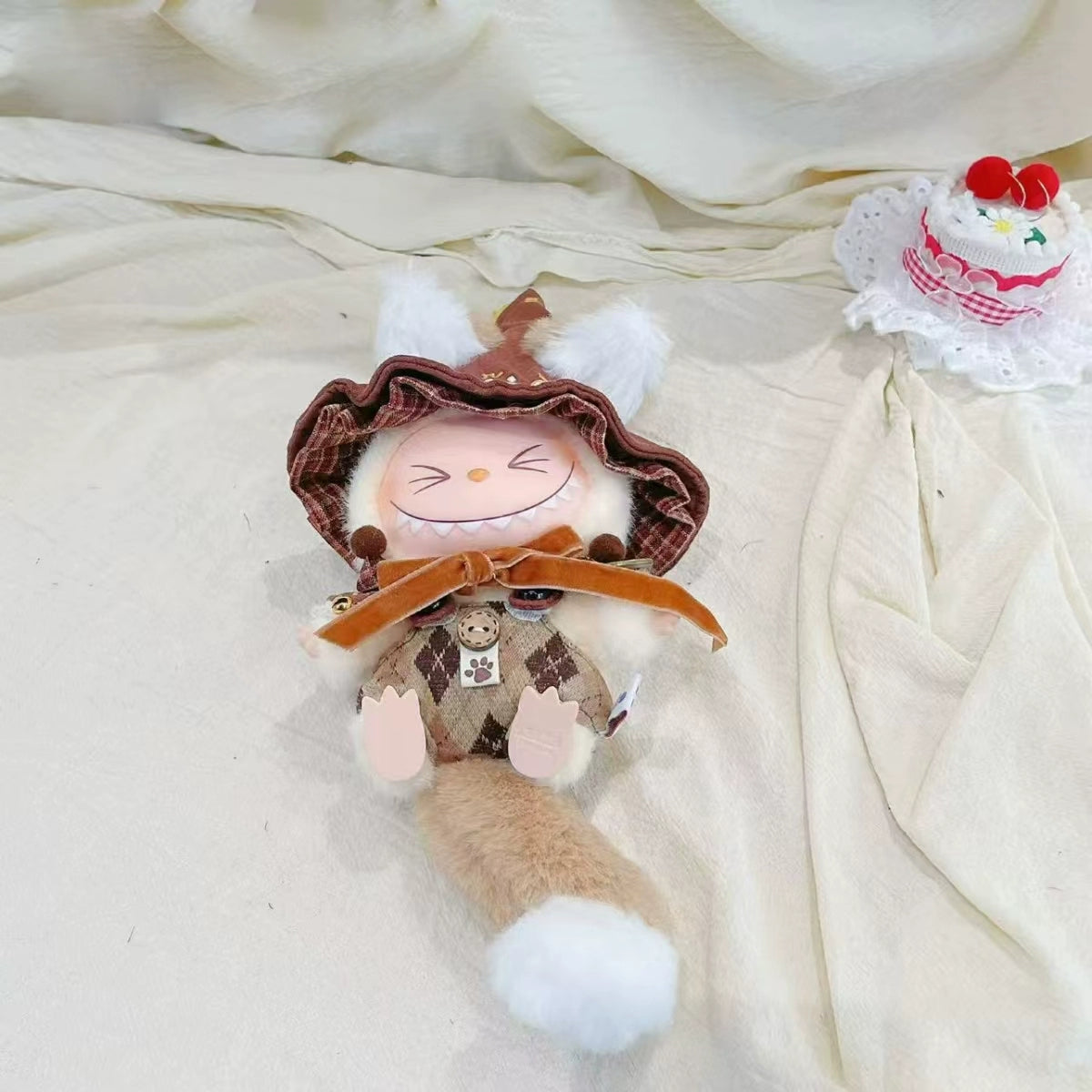 Labubu Wizard Outfit Set for 17cm Figures – Green Cat & Fox Series Clothes